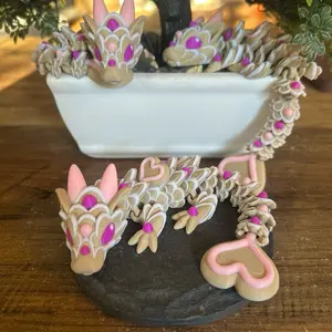 Cookie Dragon 3D Printed Decoration - Articulating Design with Colorful Eyes and Pink Accents, Ideal for Home Decor