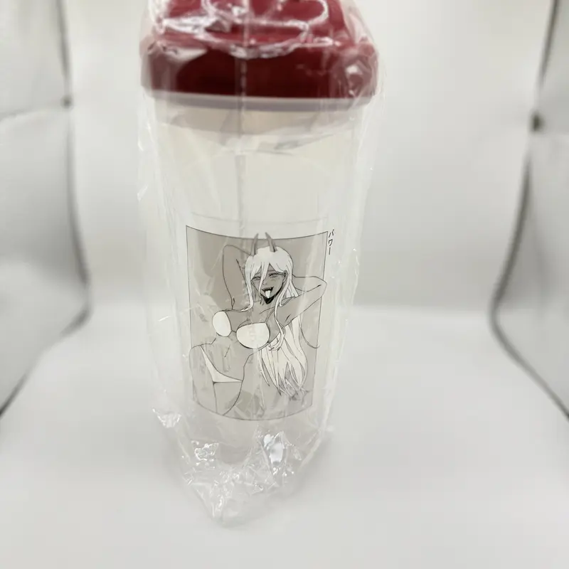 Anime Shaker Bottle with Character Design and Secure Lid for Easy Mixing and Drinking