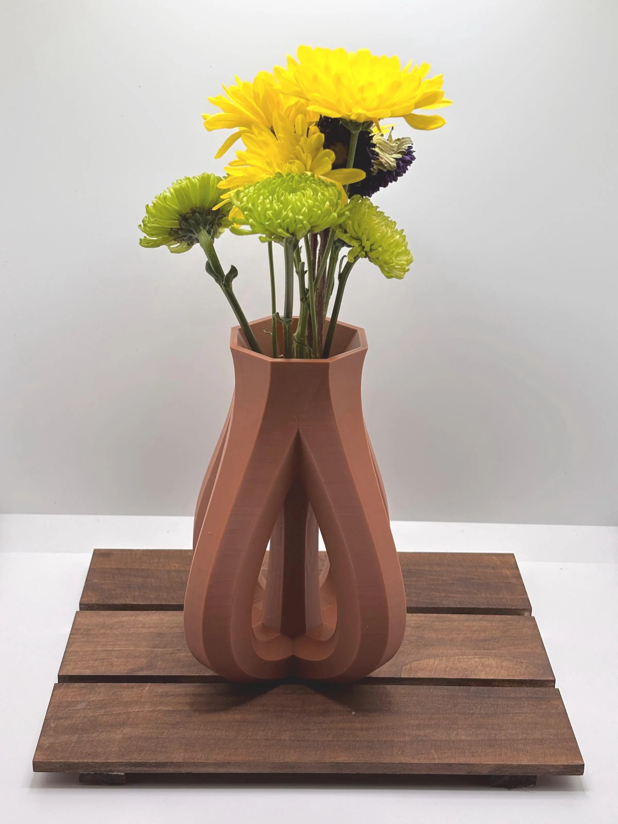3D Printed Vase: Modern Twisted Geometric Design, Polymer Decor