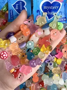 20pcs/50pcs Mini Magical Glow in The Dark Animal Resin Models, Surprise Mystery Bag for Dollhouse Decor, Fairy Garden Decor, Birthday Party Gift, Handicrafts, Ornaments, Resin Animal Sculptures