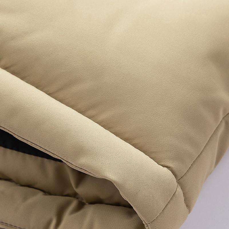 Men's winter hooded casual fluffy wool-lined cotton jacket with detachable pocket cap, warm color-block cotton coat suitable for various occasions such as daily casual wear and weekend outings. style