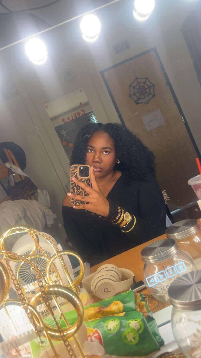 Item: Curly Wave-Natural Black, 26inch