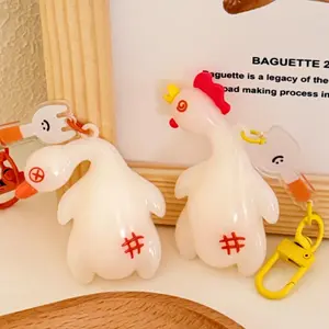 UV Color Changing Roast Duck Car Charm, UV Temperature Reminder, Cute Roast Duck Rearview Mirror Charm, Funny Car/Bike Accessories, Rearview Mirror Decorations, Bag and Keychain Charms, 2PCS