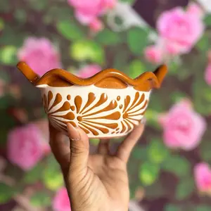 Relieve cazuelita salsera  mediana color mamey Bowls Tableware