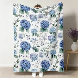 Cozy Blue Hydrangea Print Flannel Throw Blanket - 280GSM Retro Vintage Home Decor Bedding, Soft Warm Lightweight, Fading Resistant, Single-Sided Print, Easy Care, for Bed Sofa - Perfect Gift for Mother's Day