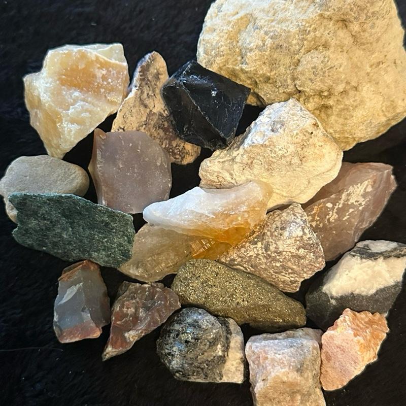 Everything Gallon Mining Bucket