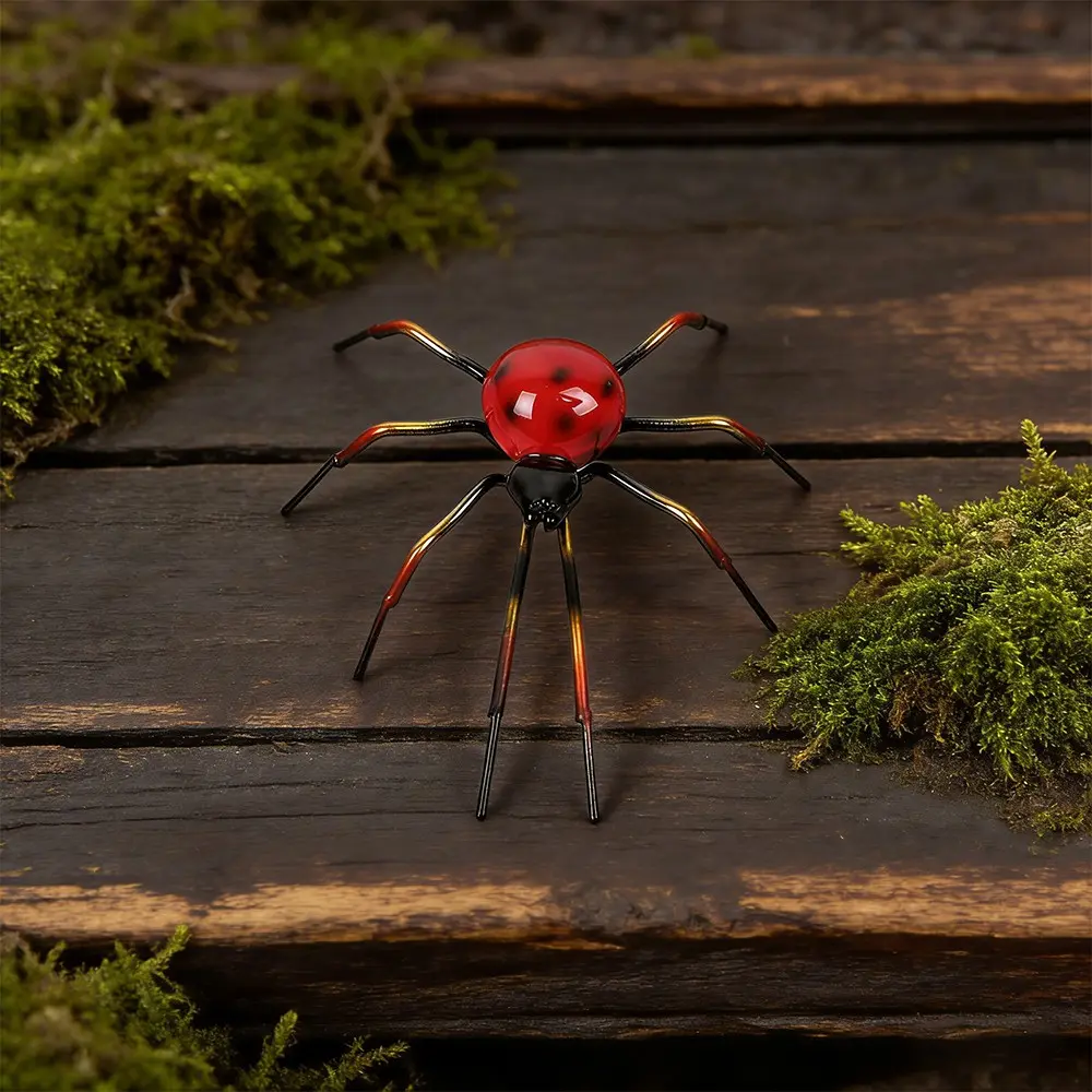 1Pcs Resin Ladybug Spider Figurine, Realistic Red & Black Insect Sculpture, Whimsical Garden & Home Decor Ornament, Creepy Cute Bug Statue, Perfect Gift for Nature Lovers & Halloween Decoration