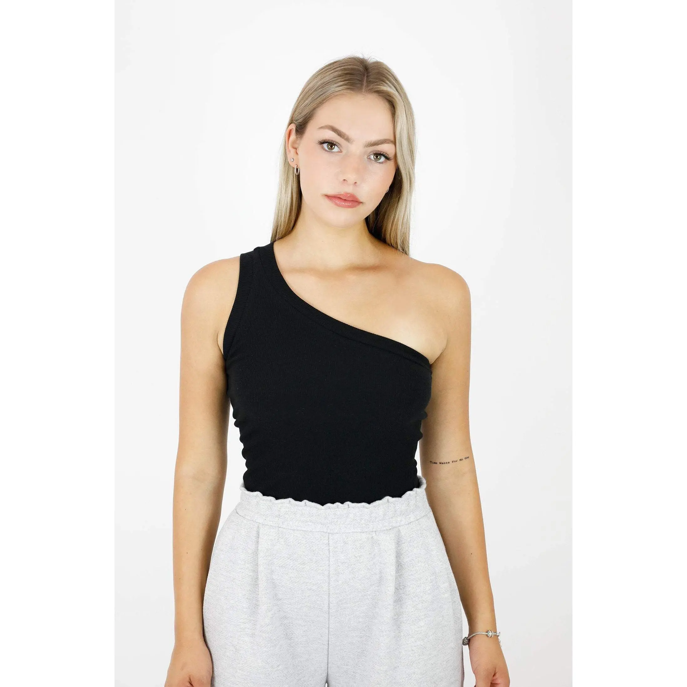 One-shoulder sleeveless sculpt top in rib