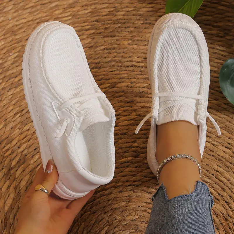 Women's Fashionable Plain Color Slip on Sneakers, Lightweight Slip ons, Casual Comfortable Breathable Sports Shoes, Female All-match Round Toe Shoes for Daily Wear, Girl