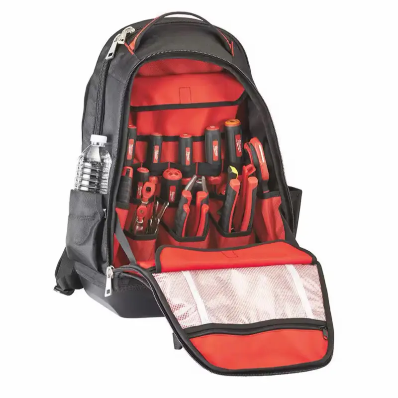 Milwaukee took backpack 8200