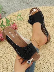 Women's Fashionable Floral Embroidery Design Slip on Wedge Sandals, Casual Comfortable Platform Sandals for Daily Wear, Lightweight Breathable Shoes for Women, Girl, Casual Breathable Slides