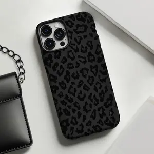 Black leopard print cheetah pattern Phone Cases