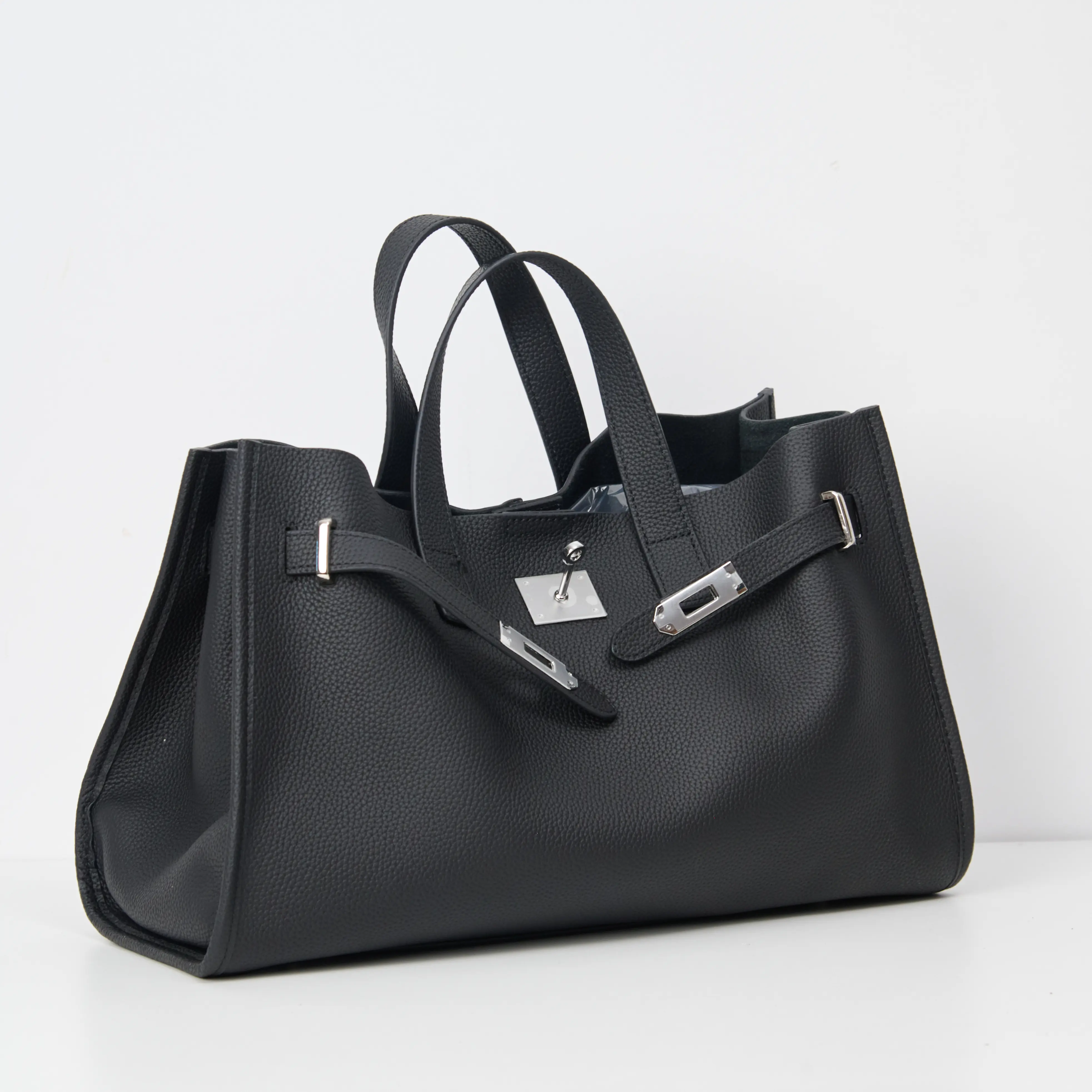 Black - Horizontal