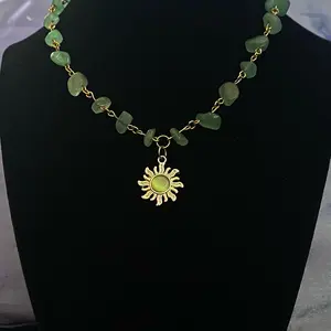 Solar Green choker necklace