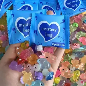 100pcs Mini Resin Animal Ornaments -Cute Decor for Home Office Desk Glossy Resin Sculptures Flower Jar Gift Blind Box Assortment