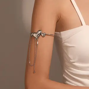 Lava Love Bracelet Female Sweet and Cool Temperament, Long Chain, Tassel Decoration, Armband, Personality Armband