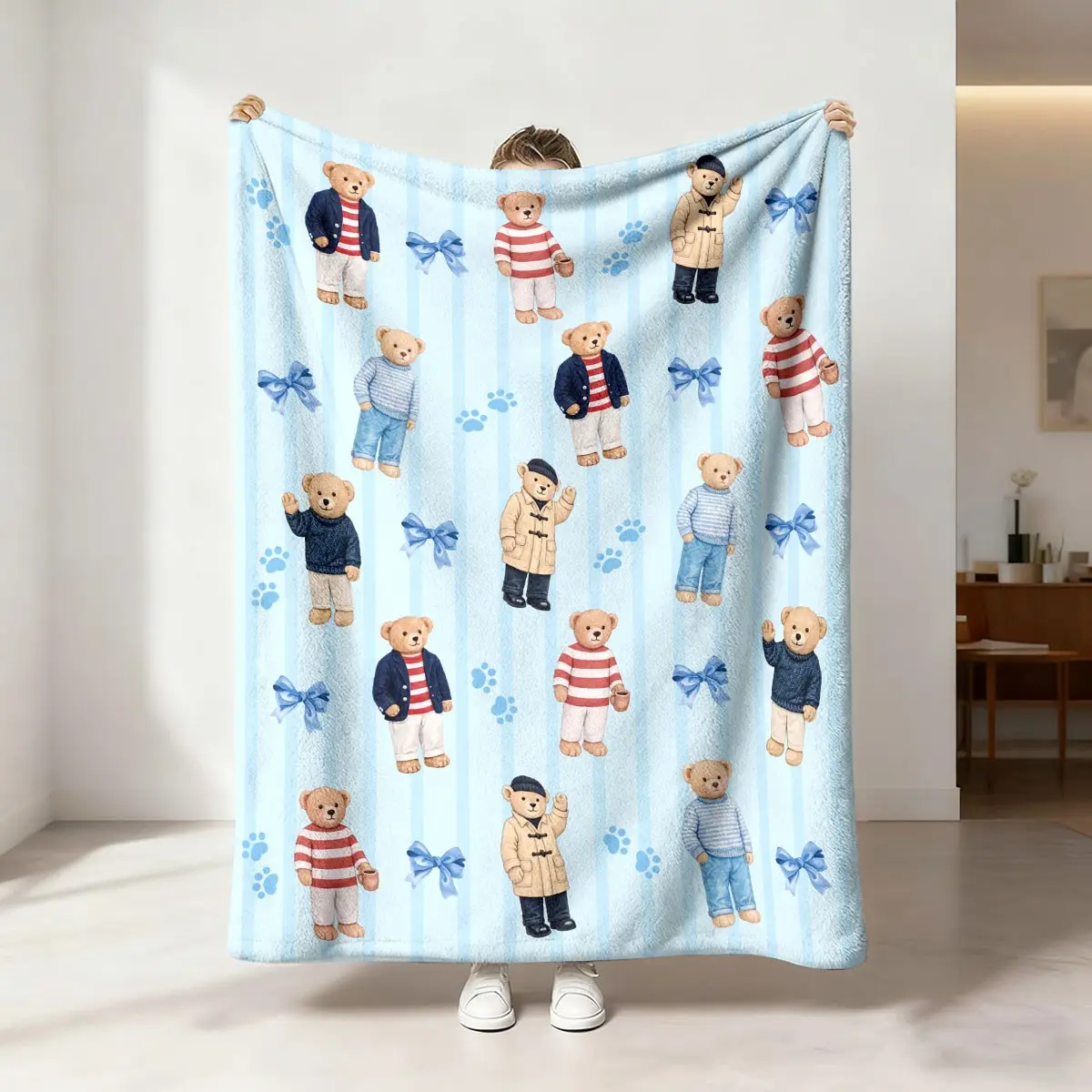 1 piece of light blue striped anthropomorphic wear with bear print flannel blanket is skin-friendly and machine-washable. Suitable for office and home. Suitable for all seasons. Sofa blanket. Bed blanket. Valentine's Day gift.