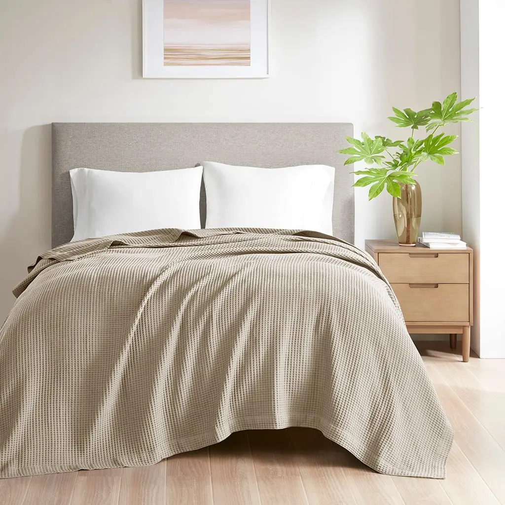 Beautyrest King Size Tight Weave Cotton Throw Blanket - Lightweight Cooling, Soft, Skin Friendly, Breathable Multifunctional Sleeping Blanket, 108x90x0.25in Khaki for King Bed (Model BR51N-3839), Lightweight Cooling Blanket, Multifunctional Cotton Blanket