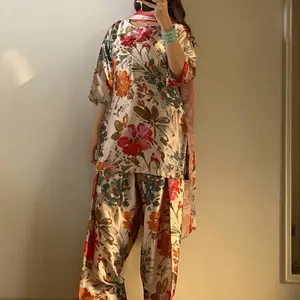 Farshi suit