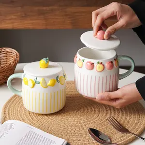Elegant Embossed Fruit Pattern Ceramic Cup with Lid, Dust-Proof Blueberry Strawberry Design, Ideal for Home Decor, Coffee Art, Gift Stylish Coffee Mugs