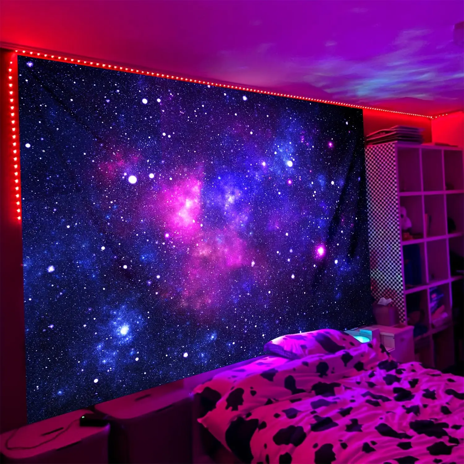 1pc Starry Sky Fluorescent Tapestry, Galaxy UV Blacklight Tapestry, Wall Hanging for Living Room Bedroom Office Home Decor/Room Decor/Party Decor, with Free Installation Package