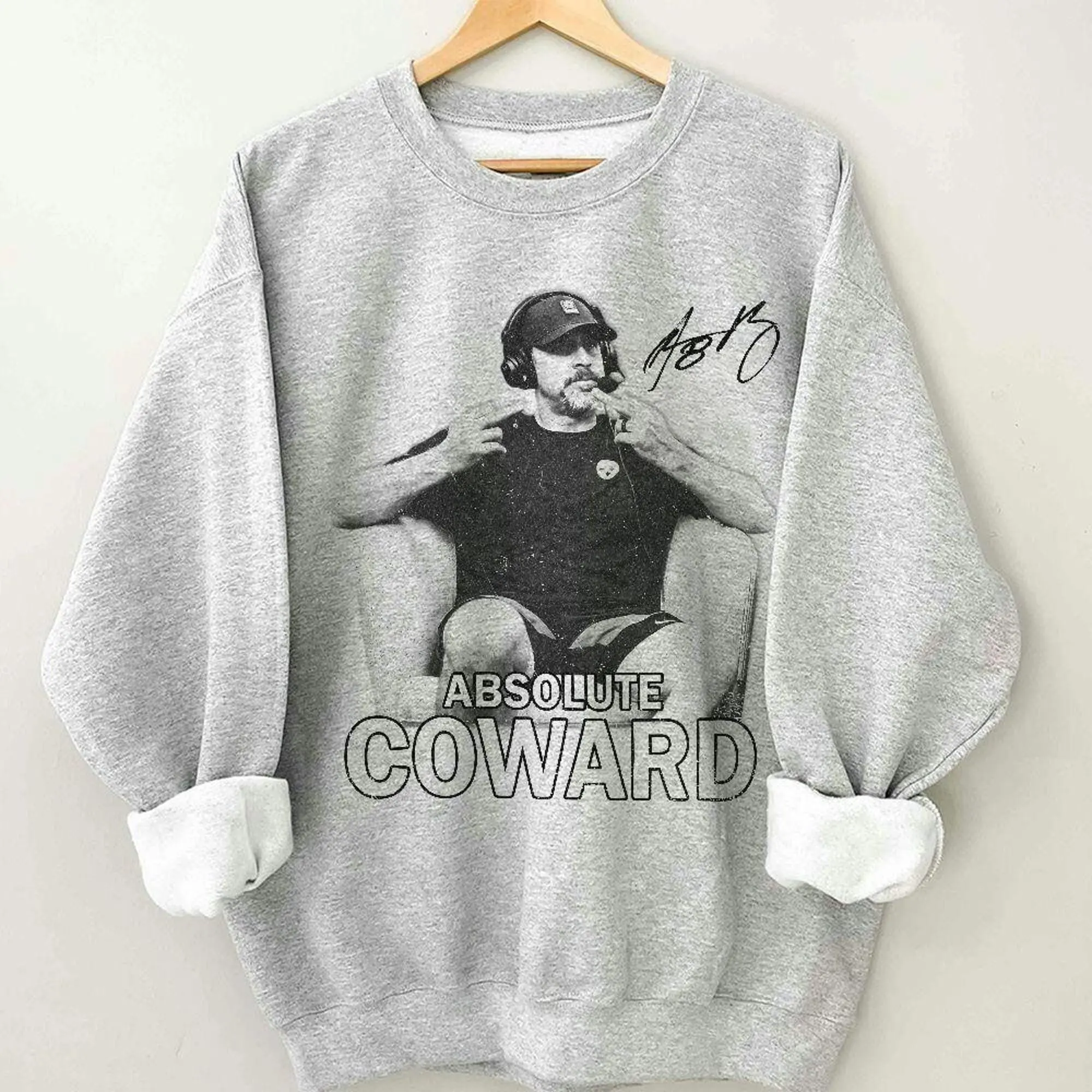 Aaron Rodgers Meme Graphic Football Vintage Sweatshirt, Funny Retro Football Gift Unisex