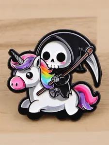 Horror Movie Skull Enamel Brooch, Vintage Gothic Style Badge, Fashion Punk Pin, Hat Pins, Durable Metal Pins, Perfect for Bags, Clothing, Hats, Halloween Party Gift