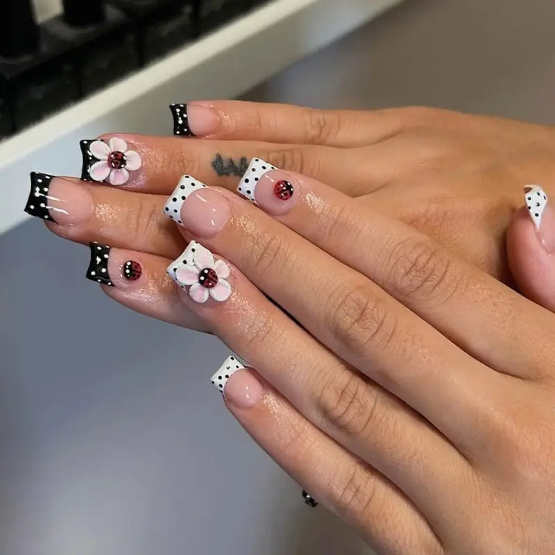 24pcs Square Medium Short Nails, Nude Base + Polka Dot French Tip + 3D Flower + Ladybug Nail Art Designs, Reusable, Beginner Friendly, French Tips Nails, Manicure Nail Art