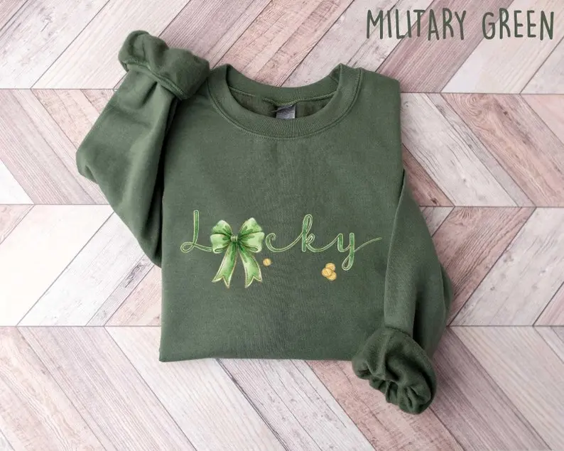 Lucky Sweatshirt, Clover Sweatshirt, St Patricks Day Sweatshirt, Saint Patrick's Pullover, Lucky Sweater, Clovers, Simple Holiday Sweater,