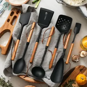 Wooden Handle Silicone Cooking Utensils Set, Wooden Cooking Tools, 7 Counts/set Heat Resistant Spatula Spoon Tongs, Kitchen Cooking Utensils Set for Home Use