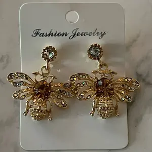 Gold Tone Rhinestones Bee Earrings