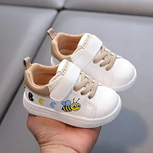 Breathable Cute Bee Cartoon Toddler Shoes for Boys and Girls, Non-Kick Soft Sole Walking Shoes with Hook and Loop Closure, Ages 1-3 Years, Boys And Girls, Step Shoes