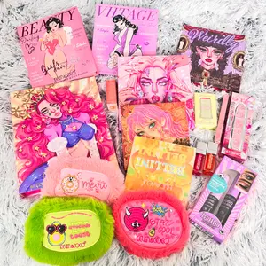 Beauty Box 5 Item plus freebies, all-in-one bundle bag, eyeshadow pallet,mascara,lipstick,skincare,blush,highlighter,makeup set