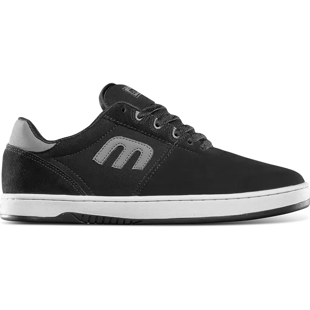 ETNIES Wallen Michelin Skate Shoes with Michelin Performance Rubber Outsole & System Flo2 Ventilation Black Suede, Casual Trainers, No, Low Top, Breathable, Padded Tongue, All Seasons, Sneaker, Sports Shoes, Footwear, Laces, Skate Style