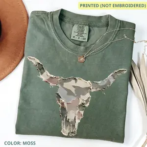 Comfort Colors (PRINT NOT EMBROIDERED) Camo Longhorn Skull Patchwork Tee, Western Cow Skull, Quilted Farm Animal Head Tee, Gingham Floral Rustic Cow Lover Shirt, Printed Shirt