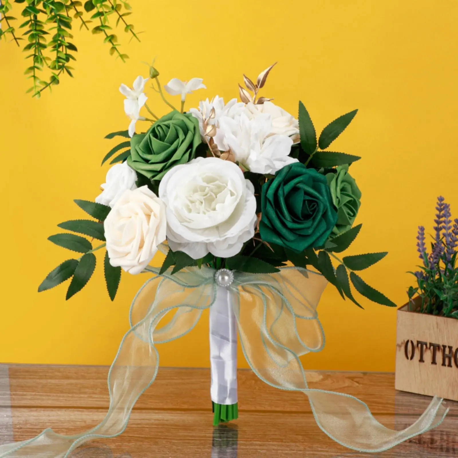 Bridal Hand Bouquet Wedding Toss Bouquet Artificial Wedding Bouquet Simulation Silk for Wedding Engagement Party Home Ornaments Gift Decoration