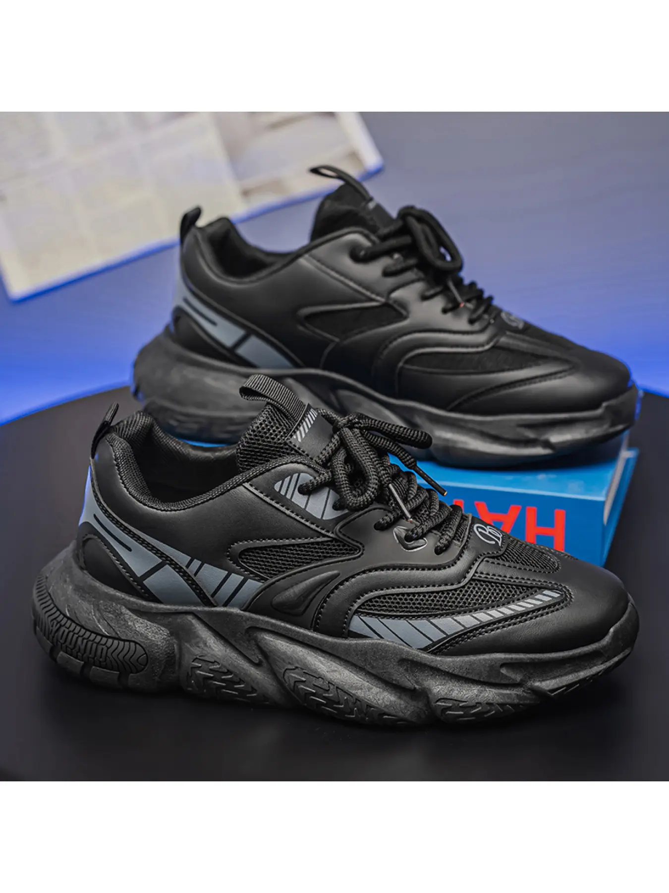 Unisex Beige-Gray Contrast Dad Shoes: Techwear Light Trend, Breathable Mesh, Height Boost Platform, Contrast Lines. For Daily Commute/Streetwear