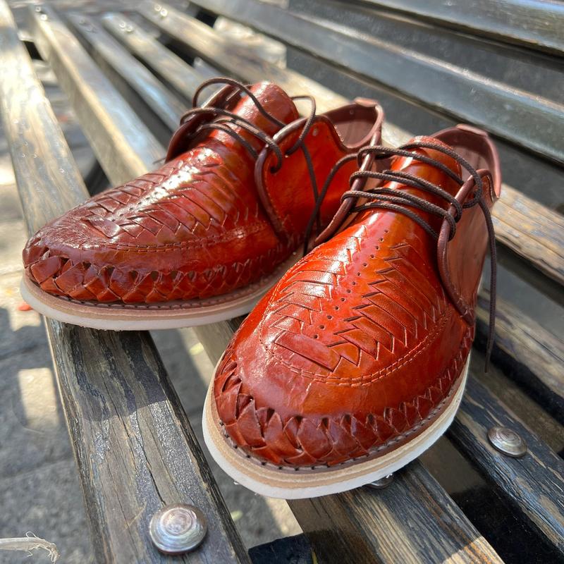 Lace up Mexican Huarache. Leather Solid Color Shoes. Men’s Mexican Traditional Shoes. Fathers Day