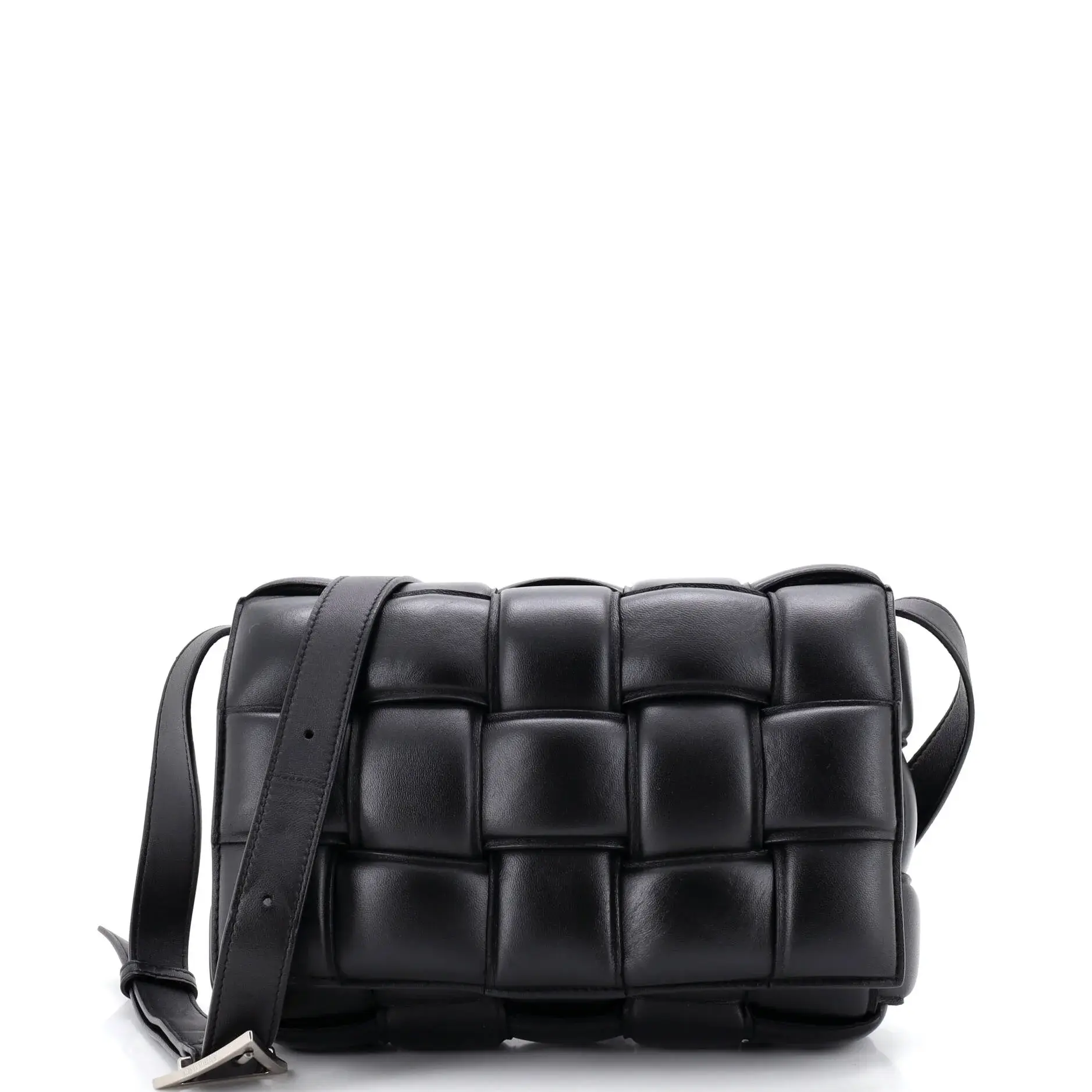 Pre-owned Bottega Veneta material Messenger Bags Cassette Crossbody Bag Padded Maxi Intrecciato Leather by Rebag