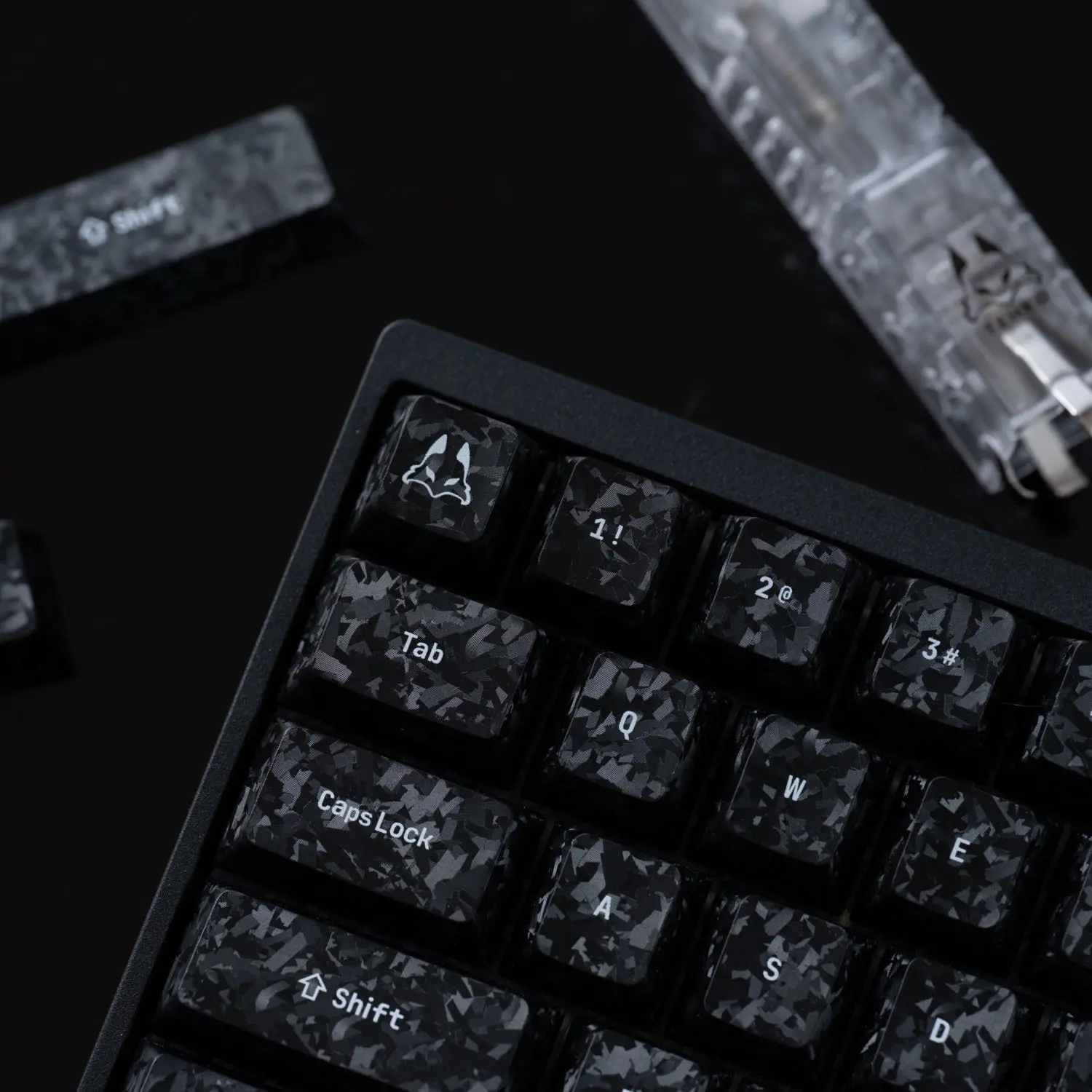 Carbon Fiber Textured Keycap Set - 156 Keys