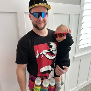 The Midnight Baby Vipes Blue Lens Sports Sunglasses in Black