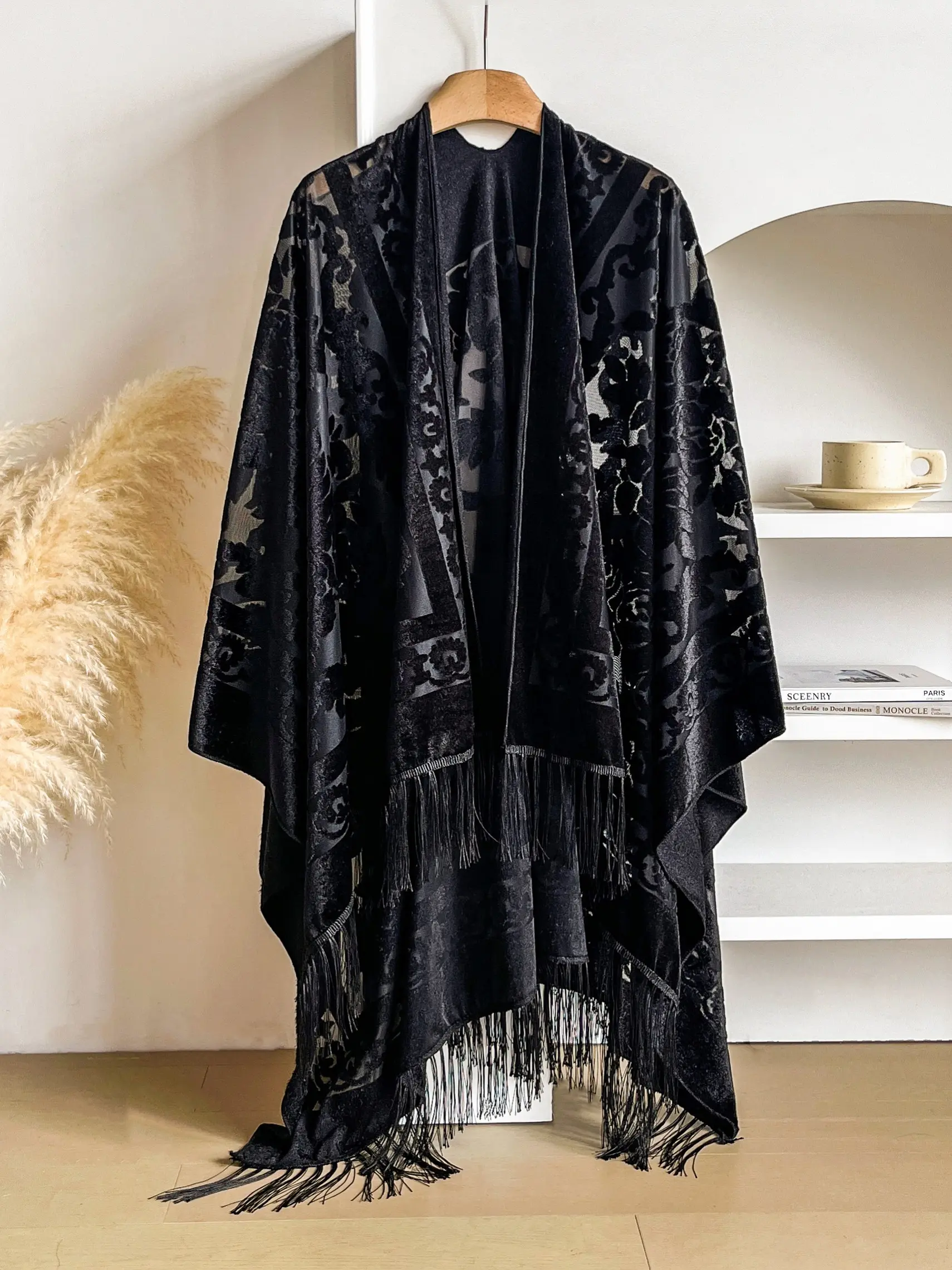 Elegant Chic Fringe Shawl, Fringe Detail, All Over Print, Womenswear, Lady, Loose Fit, Versatile Style, Perfect for Beach Vacations, Commuting, Dates, Easy to Pair, Ideal for All Body Types, Piece