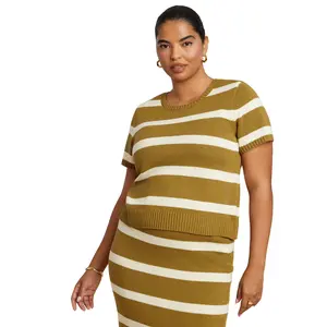 ELOQUII Women's Plus Size Fitted Sweater Top