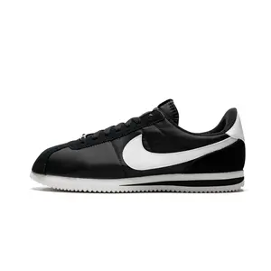Cortez Basic Nylon 819720 011