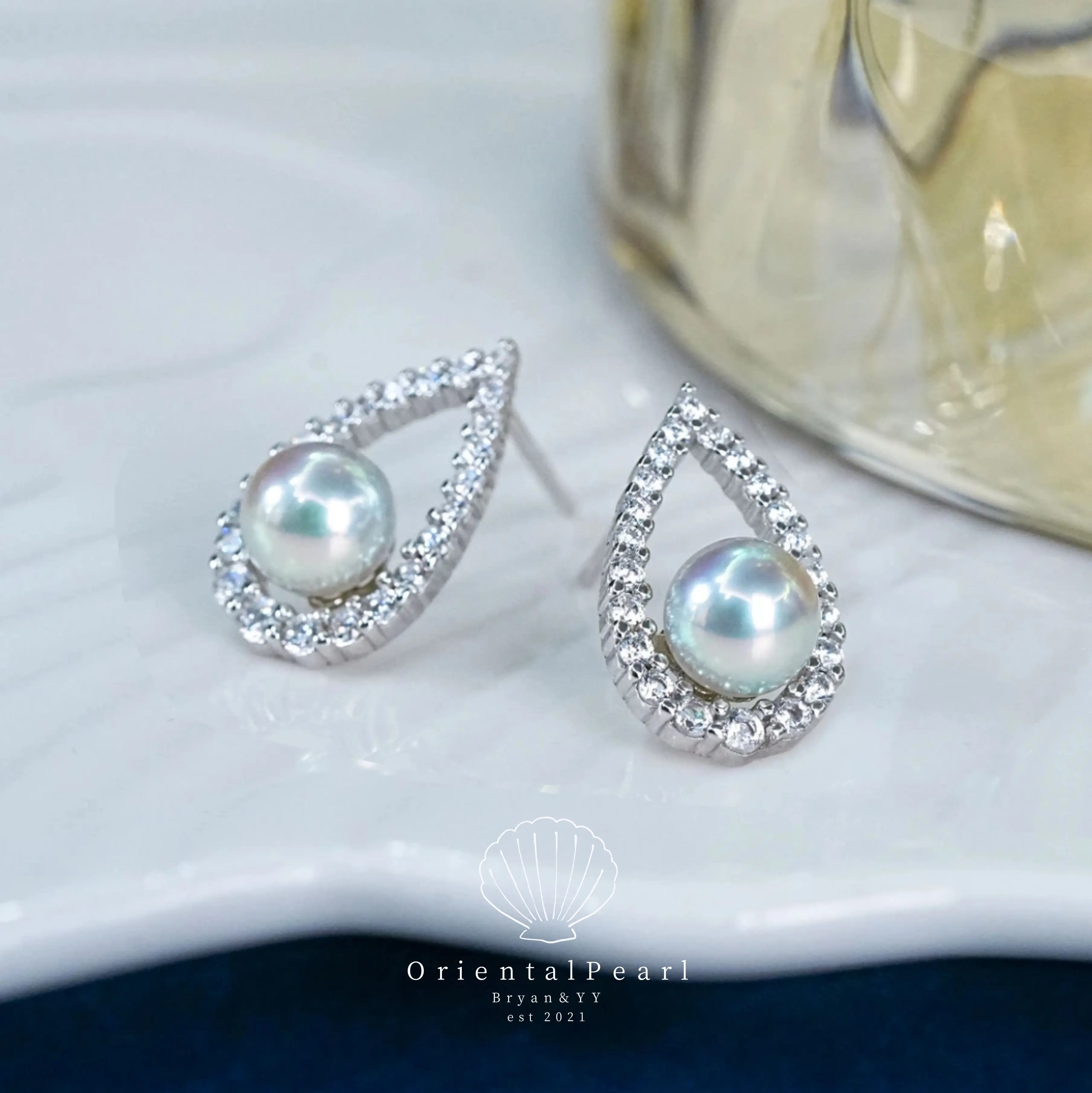 E32-Angle's Tear Seawater Pearl Earring S925 Setting with Bling CZ Teardrop Design Madama Saltwater Pearls Akoya Blue Stud Natural Pearl Chic Style gift for her
