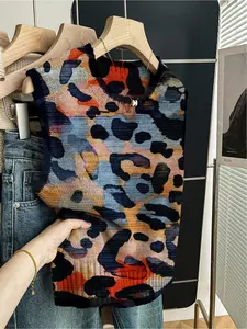 1 piece + Spring/Summer Back-to-School Casual Style Loose Round-neck Sleeveless Knitted Color-Contrasting Dark Blue Edged Patchwork Multi-color Leopard Print Knit Top for Women, suitable for wearing alone or paired with a jacket for an outfit.