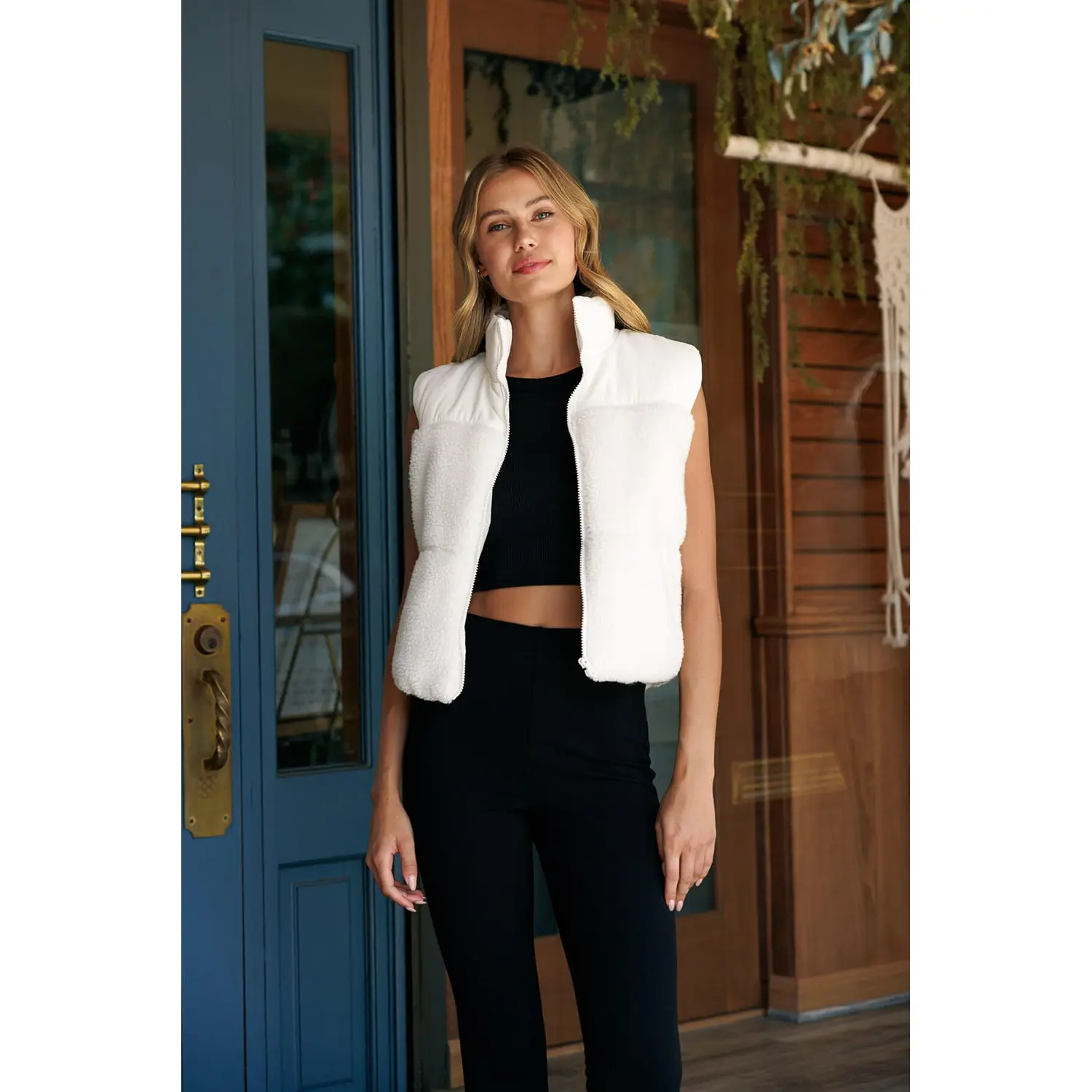 Sherpa Contrast Puffer Vest - Ivory