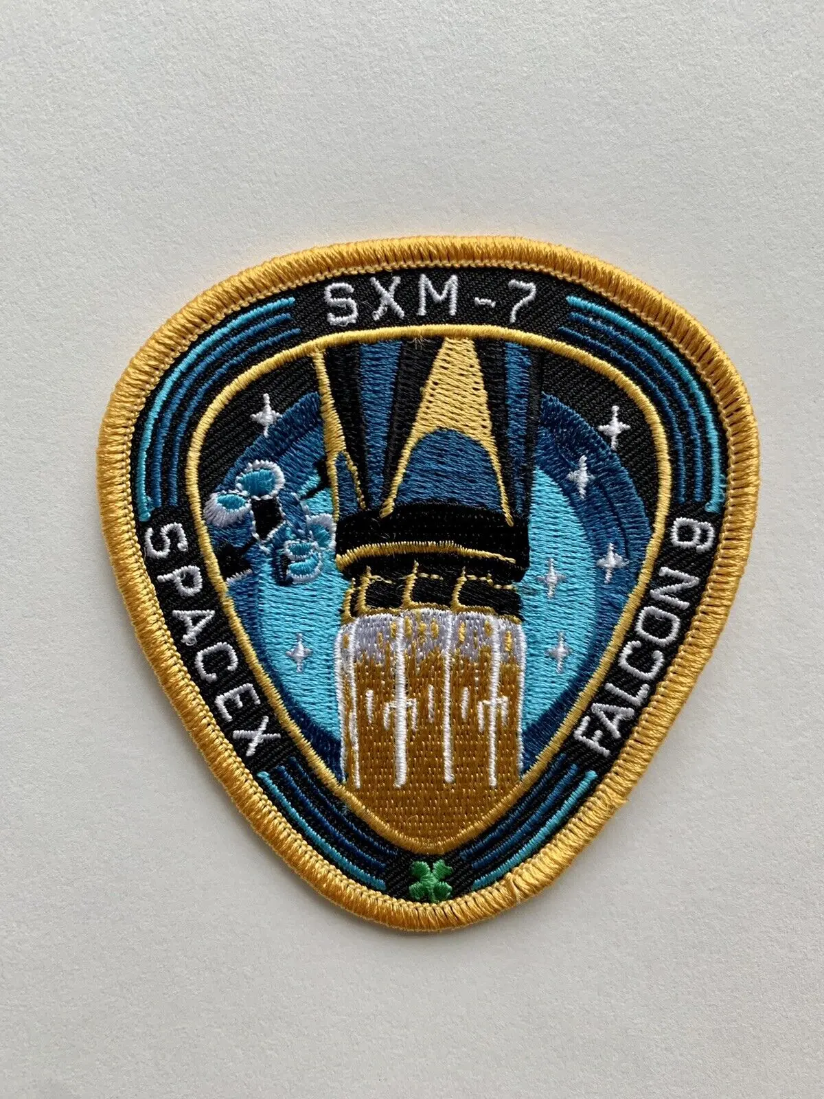 Original SpaceX SXM-7 FALCON 9 Mission patch 3.5 Mint Condition