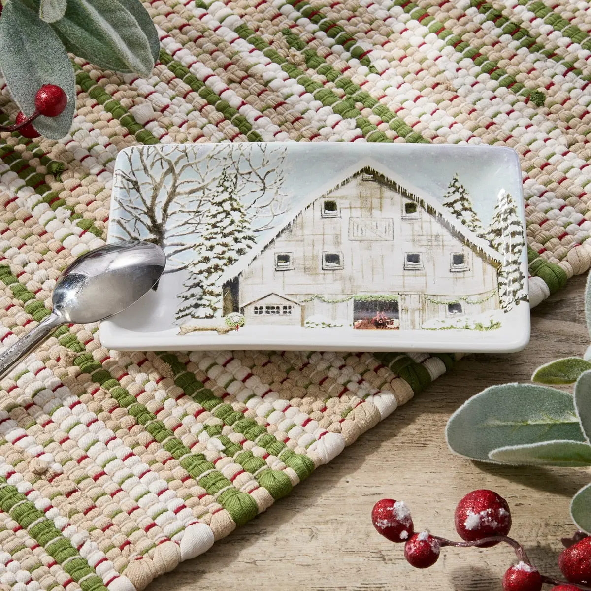 Sturdy Ceramic Christmas Barn Spoon Rest, Multi-Functional Cutlery & Tableware Rest, Decorative Trinket Tray for Kitchen Counter, Dinnerware