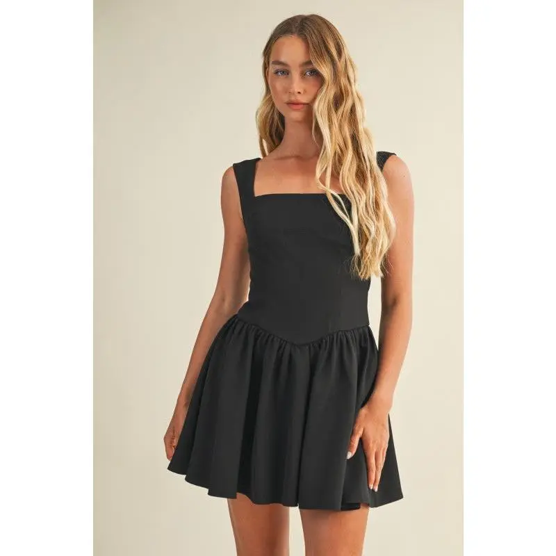 The Nina dress- Black